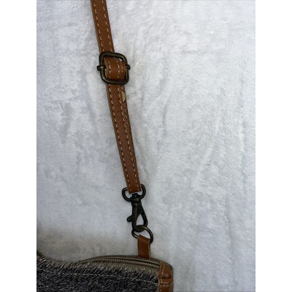Myra Bag Laces of Color Medium Crossbody Bag Leather Cowhide Southwestern M-3975 - Picture 5 of 12